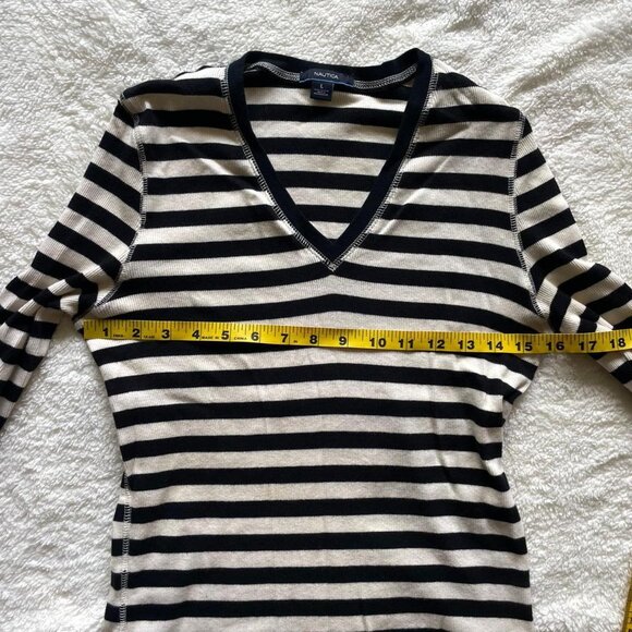 Nautica Black and White Striped 3/4 Sleeved Top - Picture 6 of 6